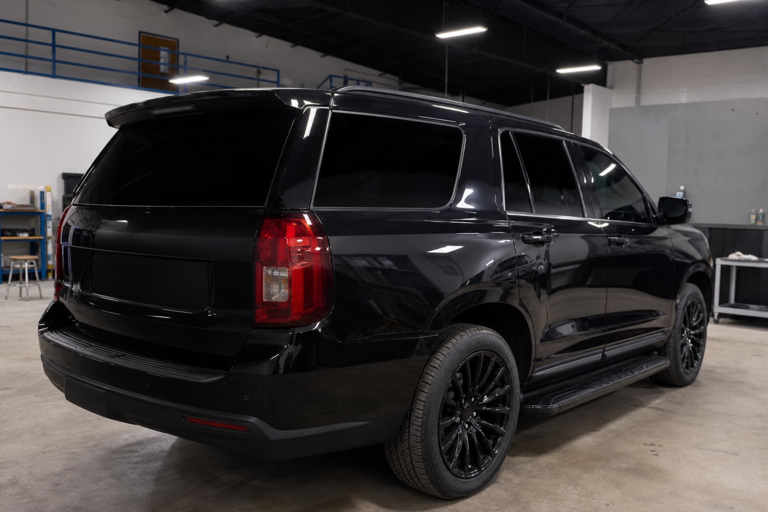 SUV rear glass tint